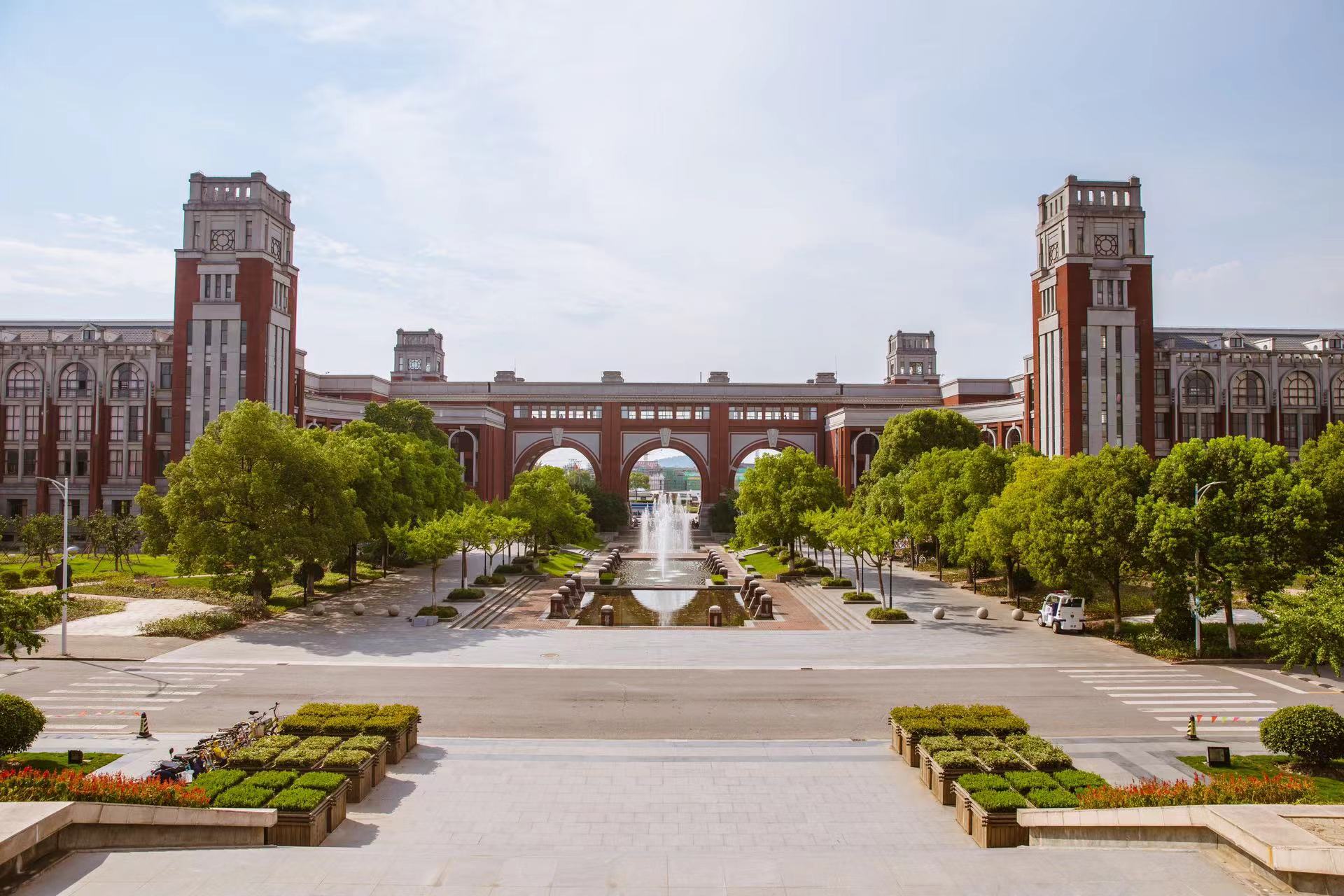 學校保潔外包